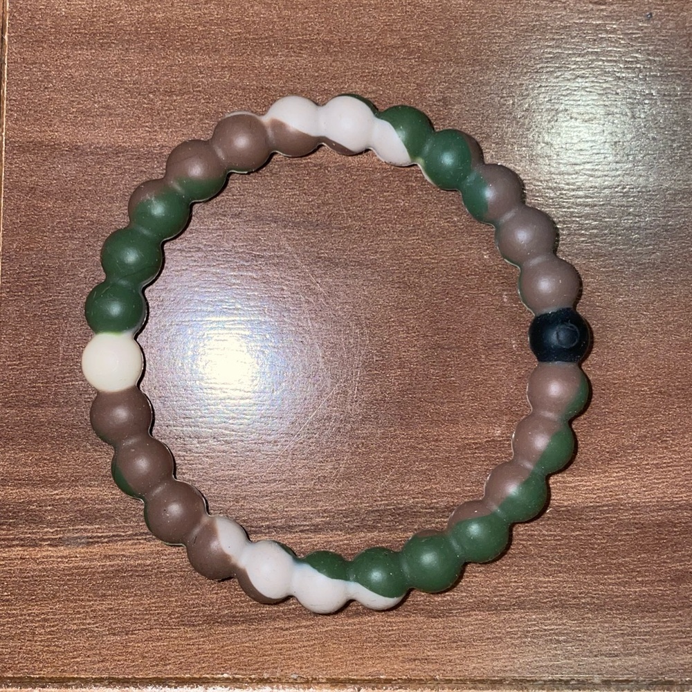 Lokai Bracelet - CAMO WWF - Find Your Balance Earth and Water - Original Lokai